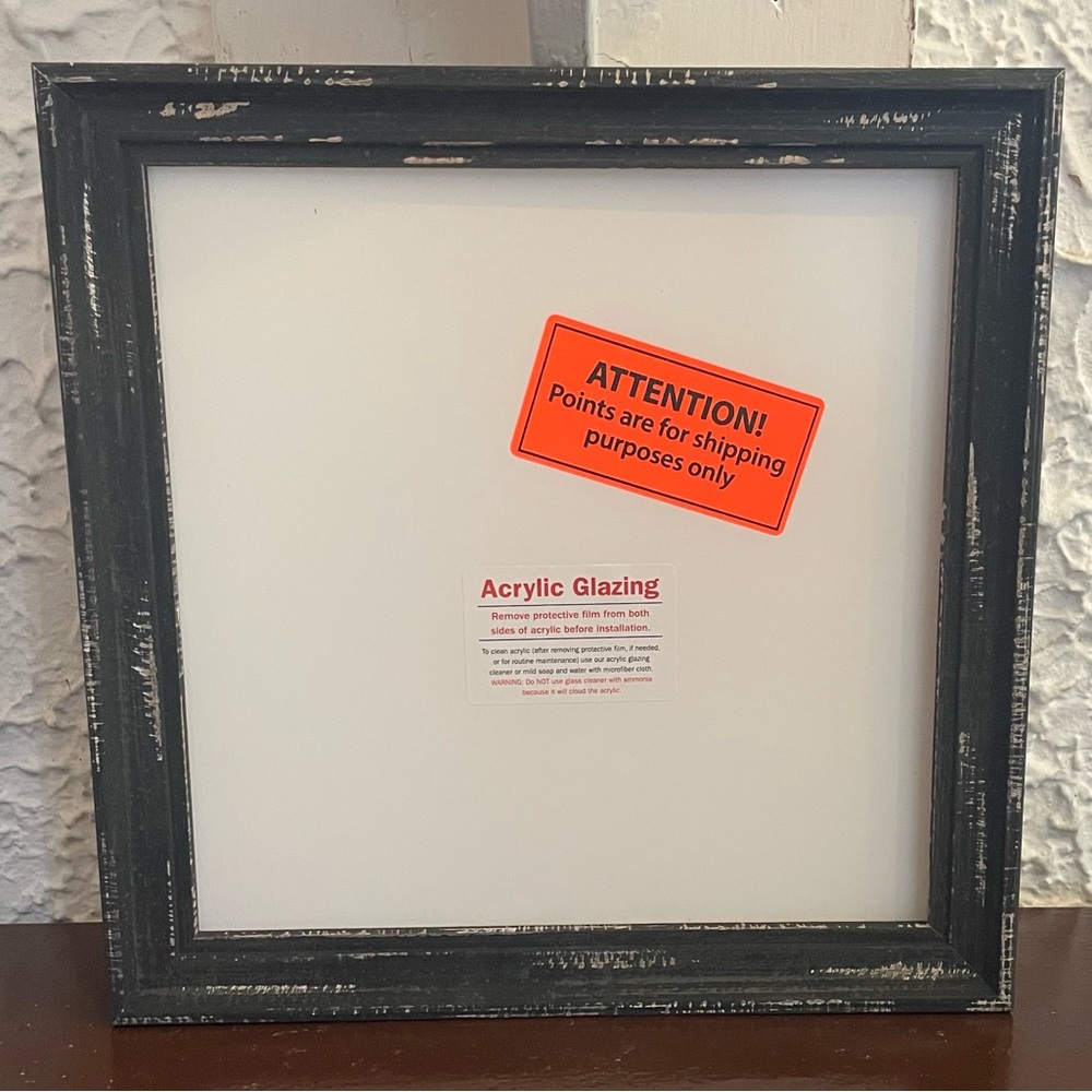Black distressed picture frame for 11x11 pictures